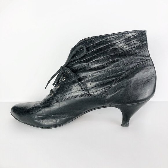 Vtg 80s Embossed Leather Ankle Boots - Picture 1 of 8